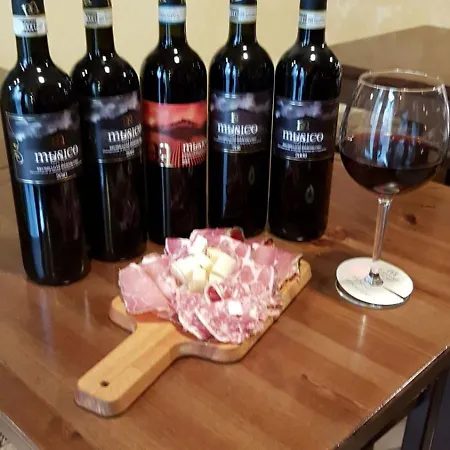 Alloggio per agriturismo Paradisino Musico Montalcino